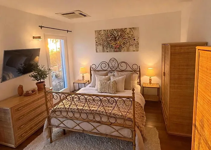 Πανσιόν Dimora Amelie & Retreat 4*